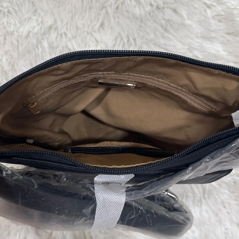 Navy Giani Bernini Nappa Leather Crossbody Bag
